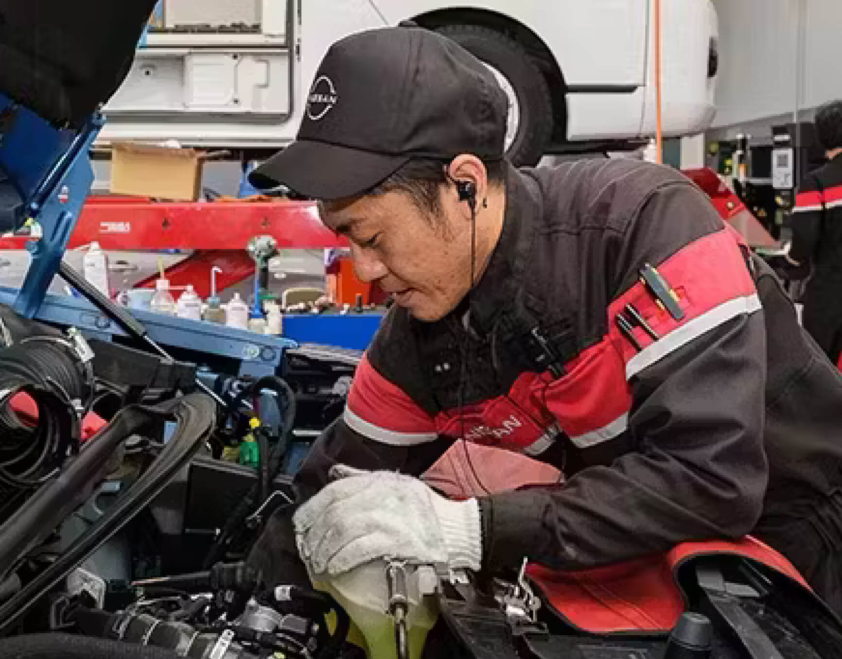 自動整備士｜熊本県日産グループ